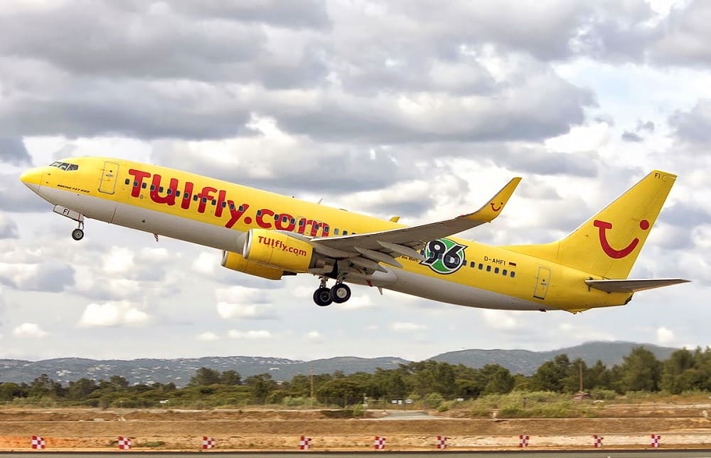 Авиакомпания TUI fly